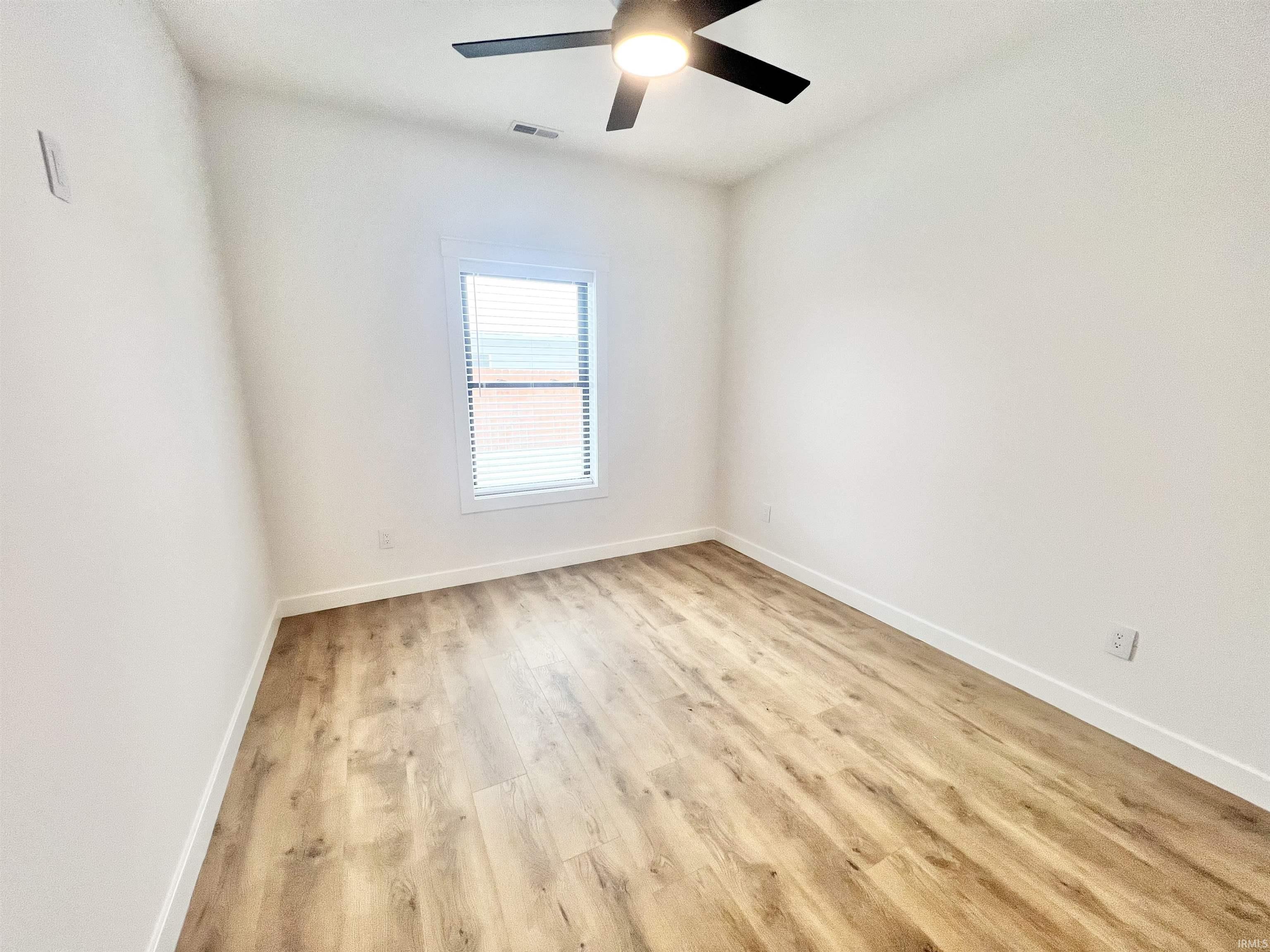 2106 Aruba Drive Bedford, IN 47421 - Photo 17 of 27