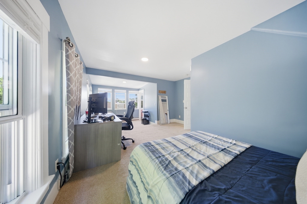131 Pearl Street Gardner, MA 01440 - Photo 27 of 41