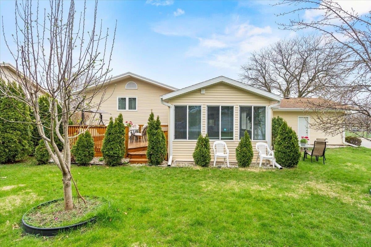 154 Barryington Drive Waterloo, IA 50701 - Photo 28 of 30 Gallery Image 28