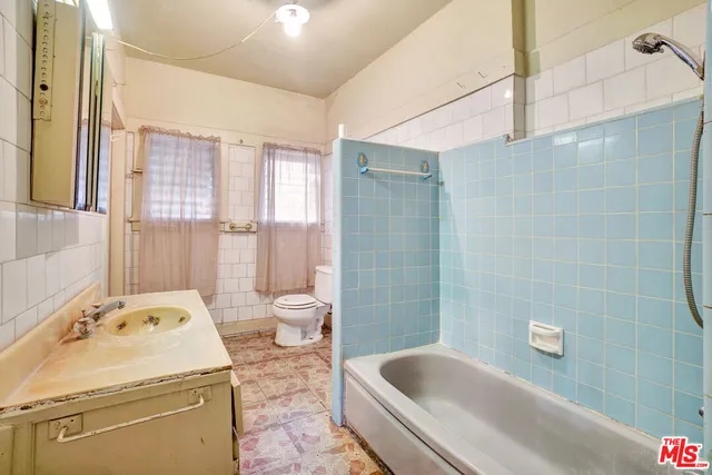 $720,000 | 353 North Reno Street, Los Angeles, CA 90026