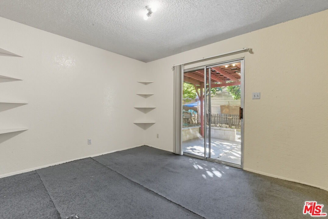 353 North Reno Street Los Angeles, CA 90026 - Photo 47 of 50