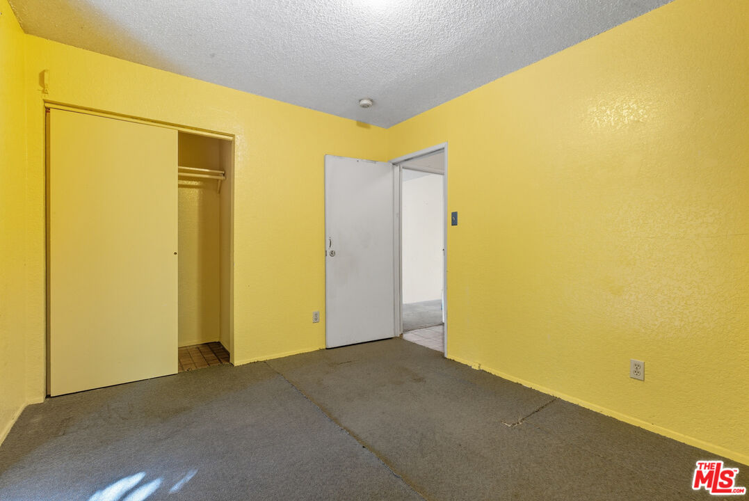 353 North Reno Street Los Angeles, CA 90026 - Photo 48 of 50