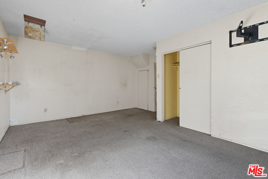 353 North Reno Street Los Angeles, CA 90026 - Photo 50 of 50