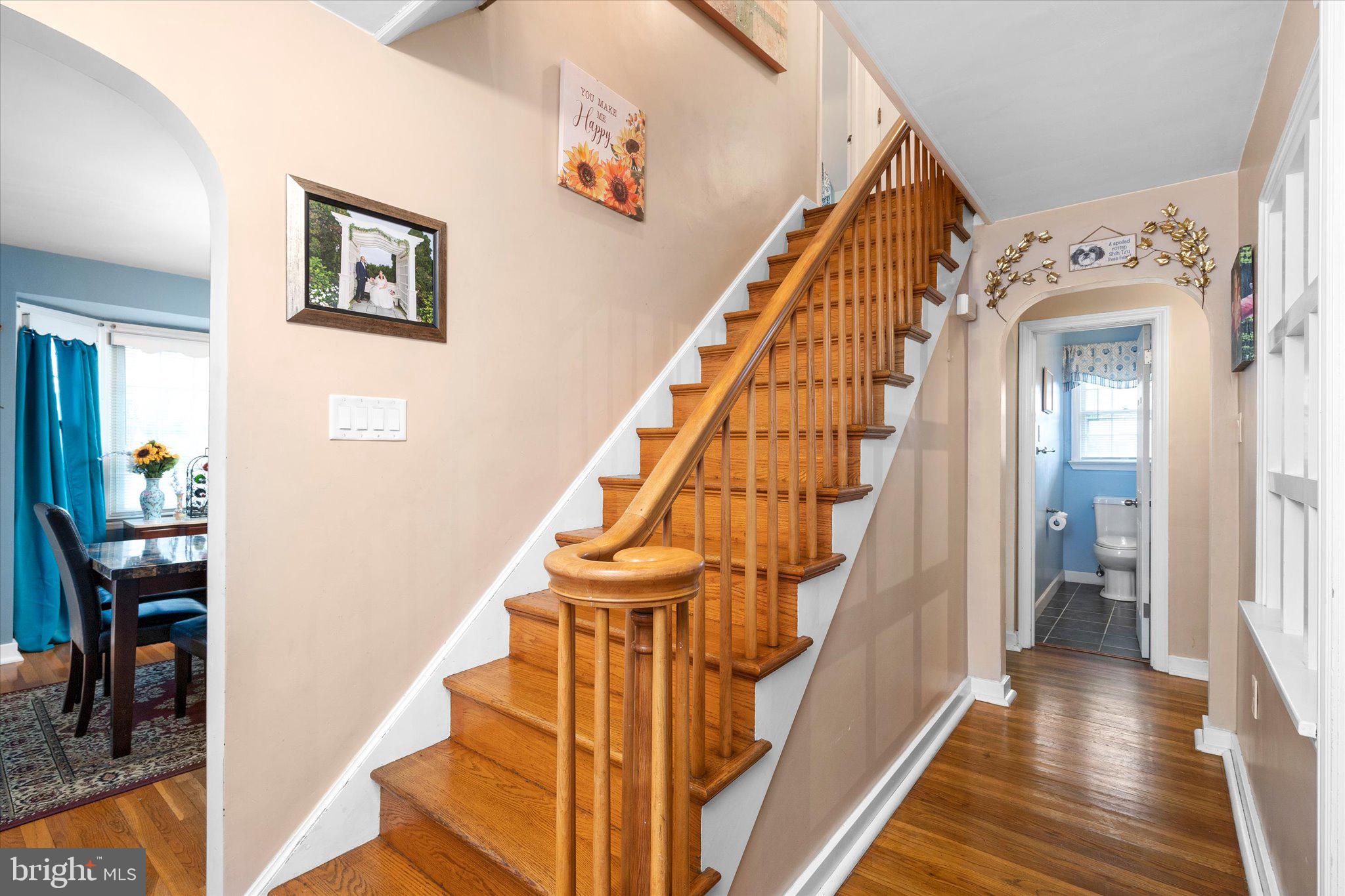16 East Washington Street Riverside, NJ 08075 - Photo 2 of 17