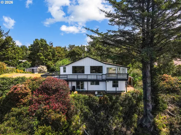 $649,000 | 87748 Terrace View Drive, Florence, OR 97439
