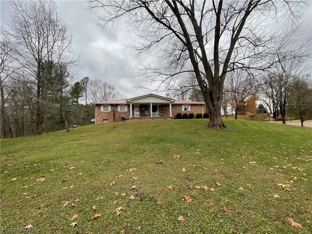 506 Moody Ridge Road Belpre, OH 45714 - Photo 1 of 35