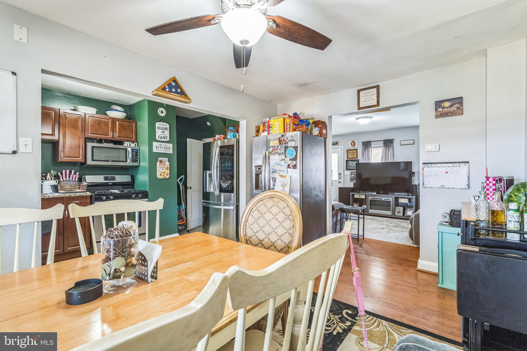 6733 Woodley Road Baltimore, MD 21222 - Photo 11 of 26 Dining Area/ Kitchen