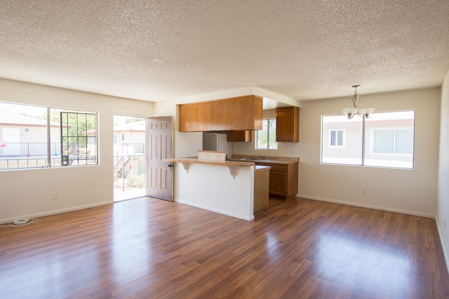 9913 Mission Gorge Road, Unit 4 Santee, CA 92071 - Photo 8 of 10