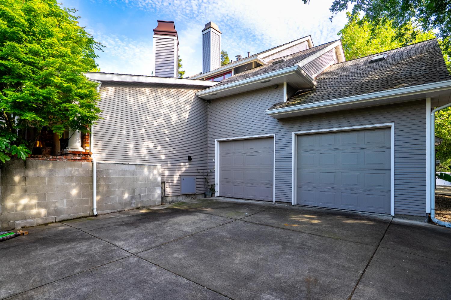 6533 Landis Avenue Carmichael, CA 95608 - Photo 77 of 77 This is the back side of the tandem 3-car garage. The outside space also facilitates 2-cars.