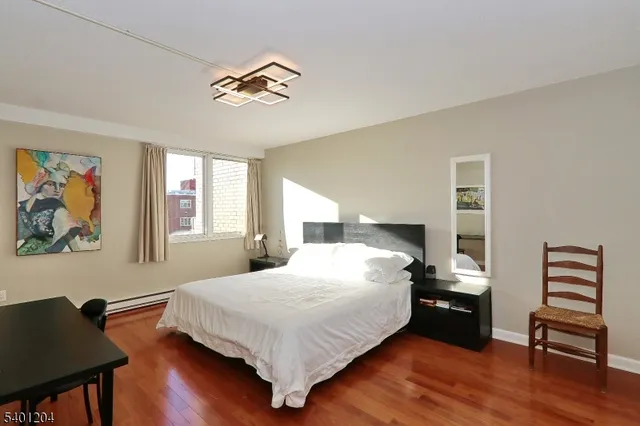 $4,300 | 1 Euclid Avenue, Unit 5F, Summit, NJ 07901