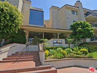 8180 Manitoba Street, Unit 105 Playa del Rey, CA 90293 - Photo 1 of 18