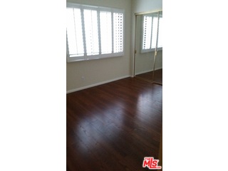 8180 Manitoba Street, Unit 105 Playa del Rey, CA 90293 - Photo 13 of 18