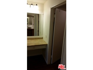8180 Manitoba Street, Unit 105 Playa del Rey, CA 90293 - Photo 15 of 18