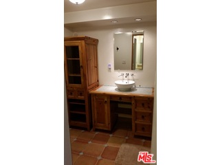 8180 Manitoba Street, Unit 105 Playa del Rey, CA 90293 - Photo 16 of 18