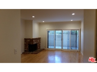 8180 Manitoba Street, Unit 105 Playa del Rey, CA 90293 - Photo 5 of 18