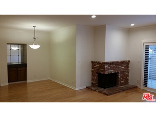 8180 Manitoba Street, Unit 105 Playa del Rey, CA 90293 - Photo 9 of 18