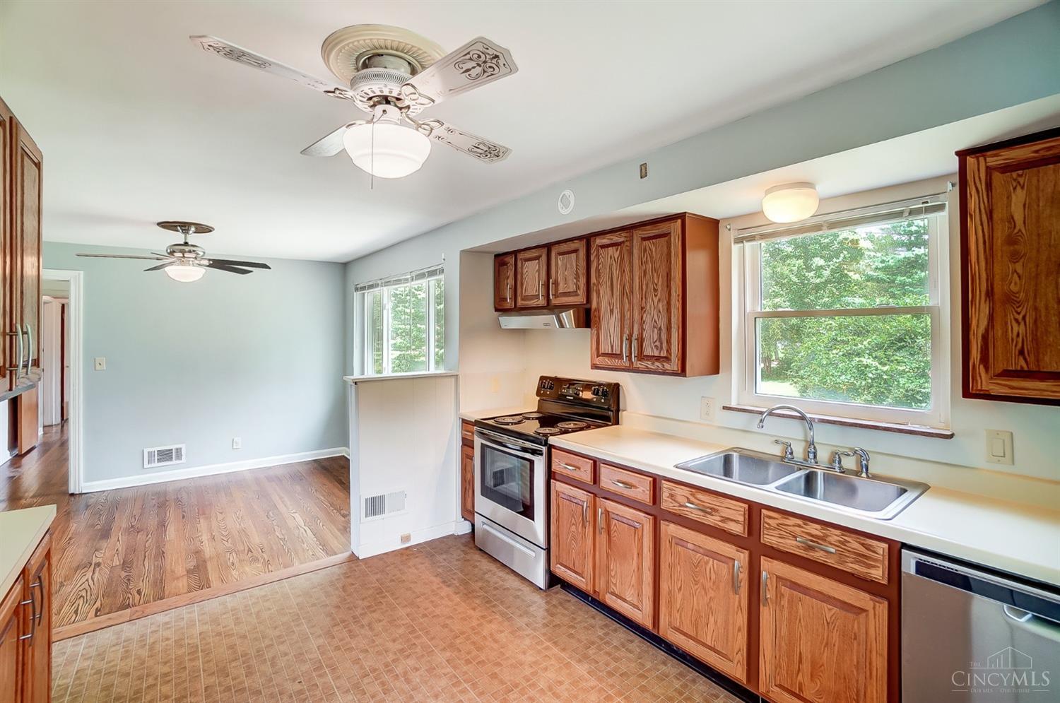 7914 Woodruff Road Cincinnati, OH 45255 - Photo 17 of 43 Gallery Image 17