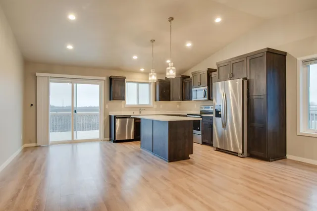 $324,900 | 4212 14th Avenue South, Moorhead, MN 56560