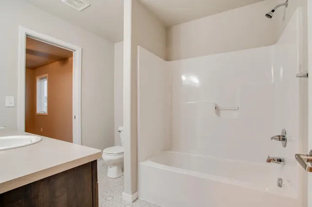 $324,900 | 4212 14th Avenue South, Moorhead, MN 56560