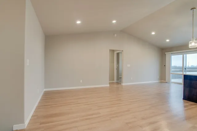 $324,900 | 4212 14th Avenue South, Moorhead, MN 56560