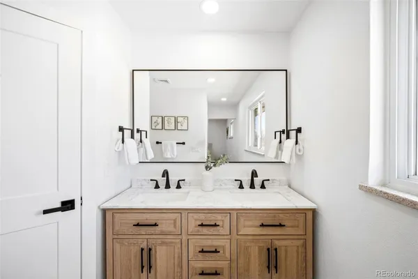 $895,000 | 6769 South Foresthill Street, Littleton, CO 80120