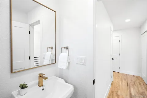 $915,000 | 6769 South Foresthill Street, Littleton, CO 80120