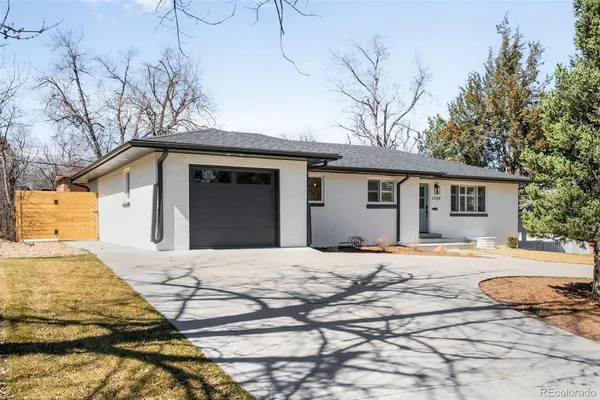 $895,000 | 6769 South Foresthill Street, Littleton, CO 80120