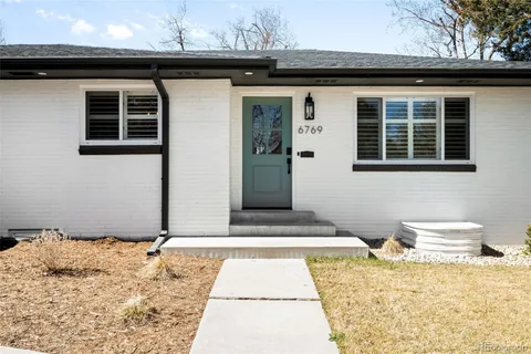 $915,000 | 6769 South Foresthill Street, Littleton, CO 80120