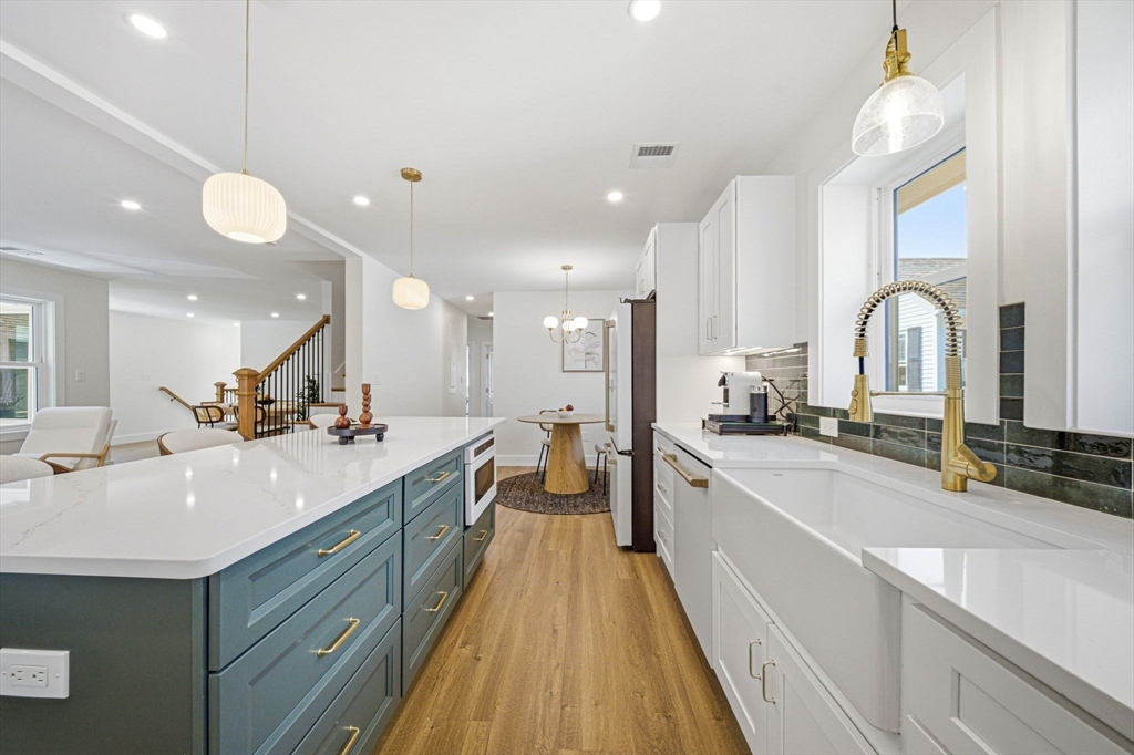 52-54 Rangeley Road Newton, MA 02465 - Photo 25 of 42