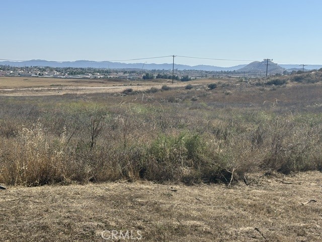 17 Keller Road Winchester, CA 92596 - Photo 11 of 21 a view of a lake next to a yard