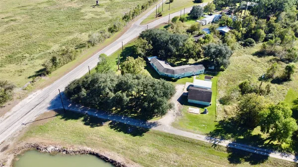 $220,000 | 35 Private Road 815, Markham, TX 77414