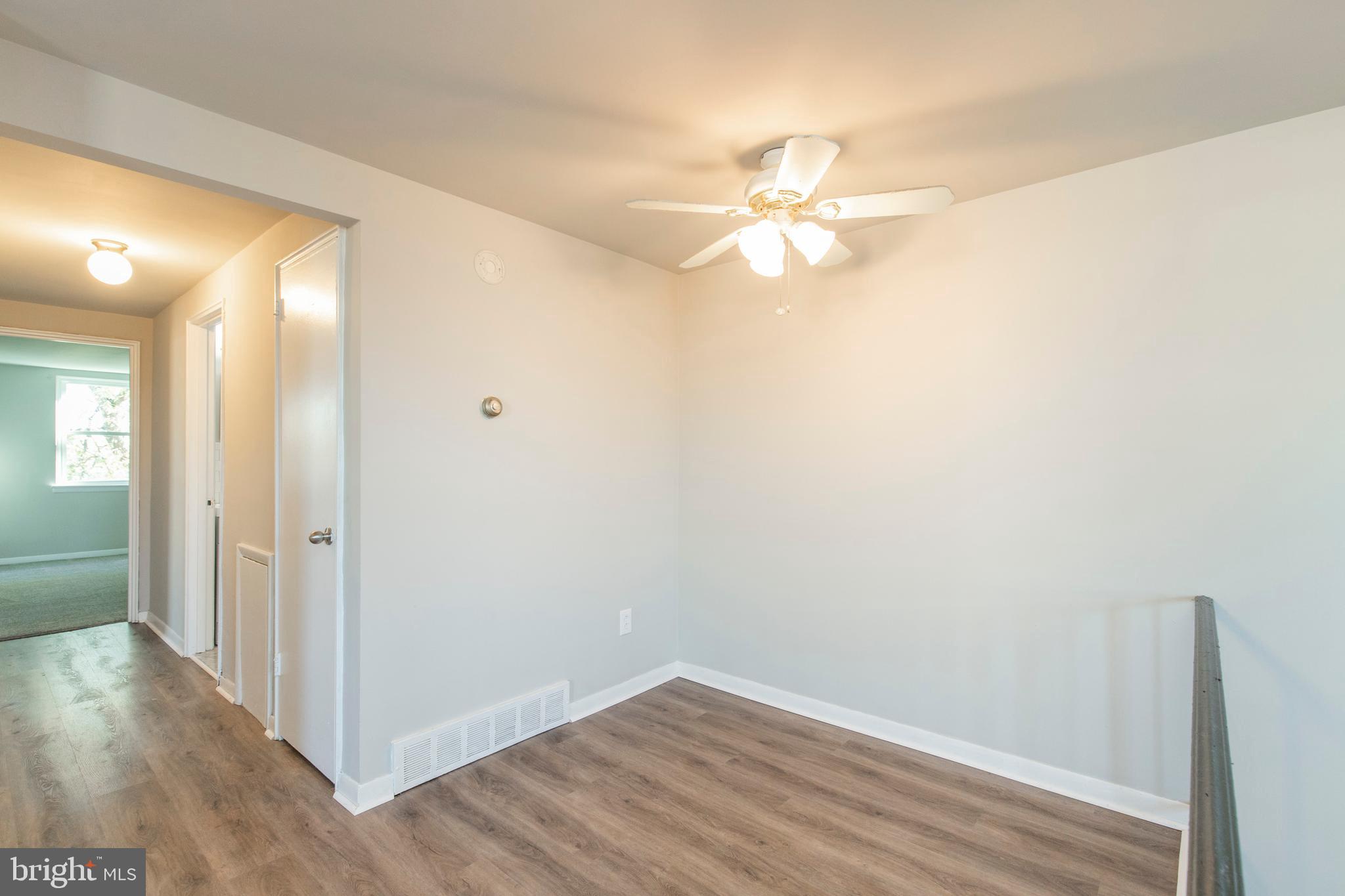 5 South Manor Road Broomall, PA 19008 - Photo 6 of 20 Gallery Image 6