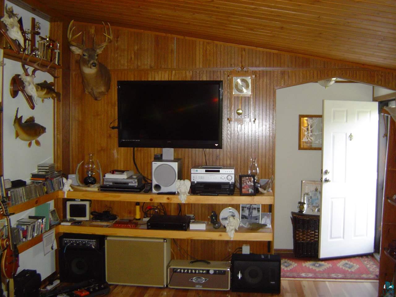1457 East Shilhon Road Duluth, MN 55804 - Photo 6 of 16 Gallery Image 6
