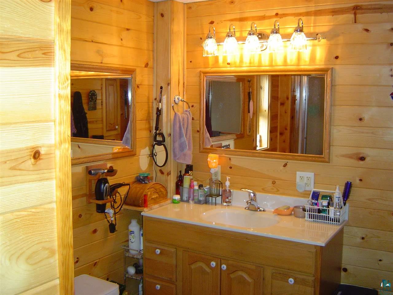 1457 East Shilhon Road Duluth, MN 55804 - Photo 9 of 16 Gallery Image 9