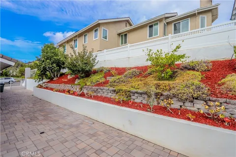 $5,550 | 25992 La Cuesta Avenue, Laguna Hills, CA 92653