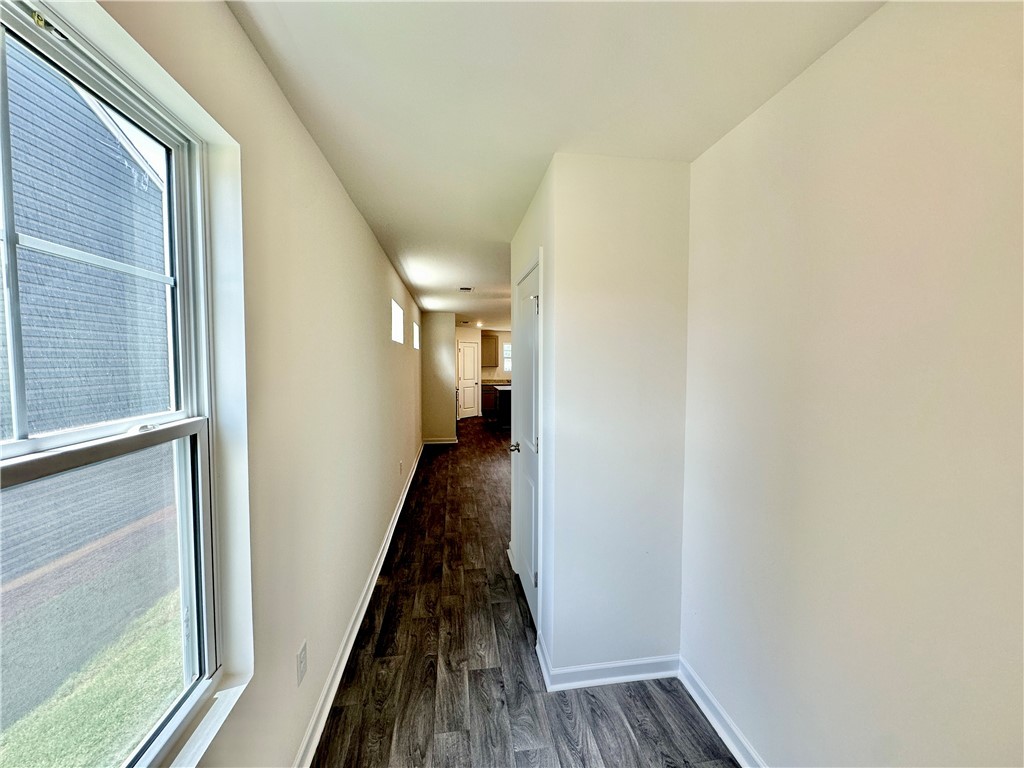 513 Seaborn Circle Pendleton, SC 29670 - Photo 3 of 36