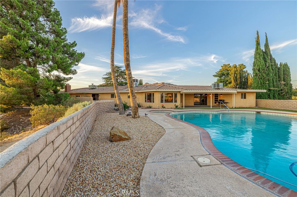 19459 Shasta Road Apple Valley, CA 92307 - Photo 61 of 64