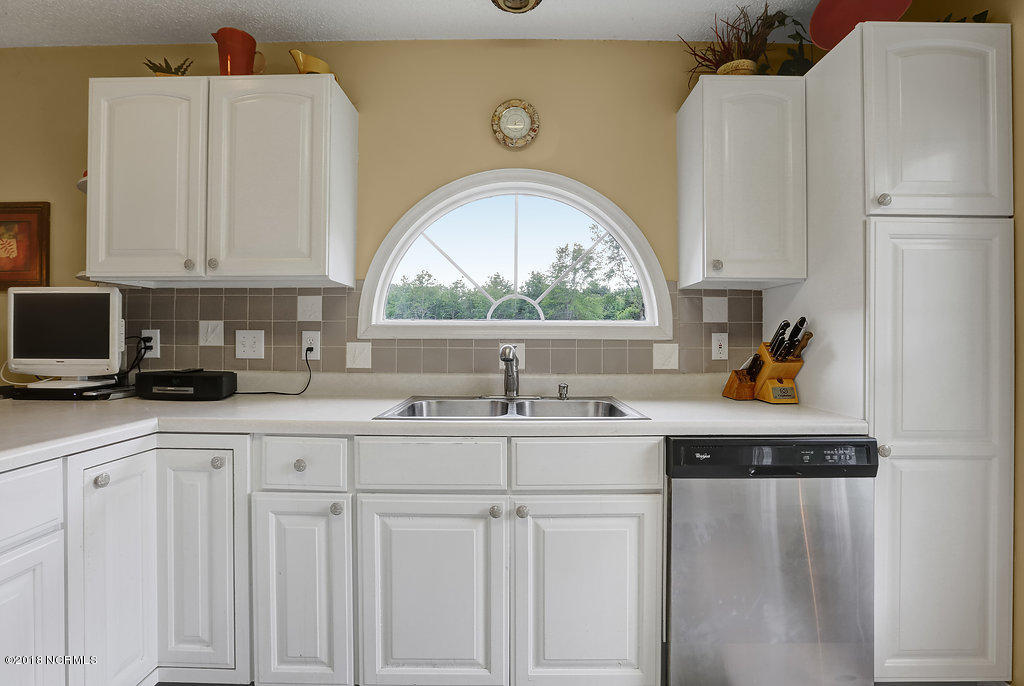 1402 Grove Point Road Wilmington, NC 28409 - Photo 15 of 31 1402GrovePointRoad-16