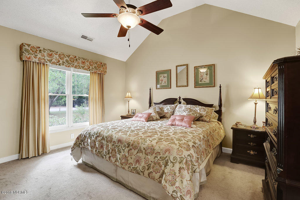 1402 Grove Point Road Wilmington, NC 28409 - Photo 20 of 31 1402GrovePointRoad-21