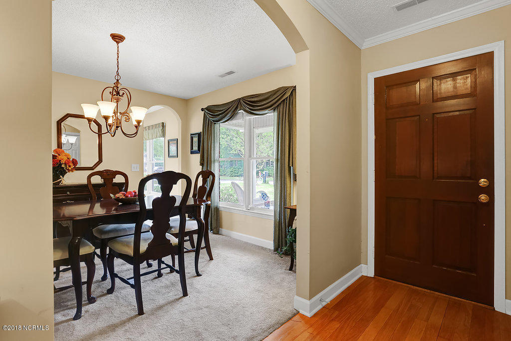 1402 Grove Point Road Wilmington, NC 28409 - Photo 2 of 31 1402GrovePointRoad-3