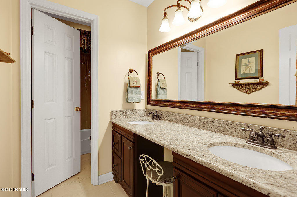 1402 Grove Point Road Wilmington, NC 28409 - Photo 27 of 31 1402GrovePointRoad-28