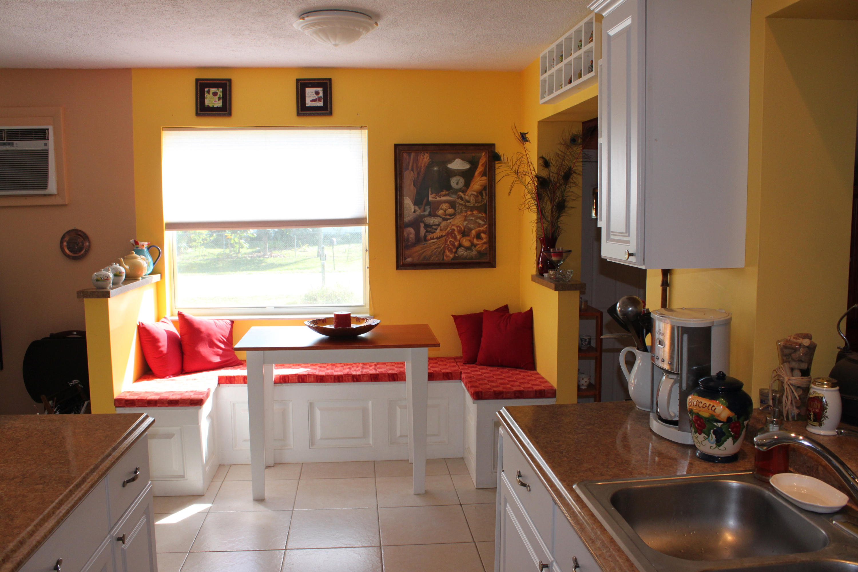 121 5th Street Jupiter, FL 33458 - Photo 3 of 34 IMG_5612