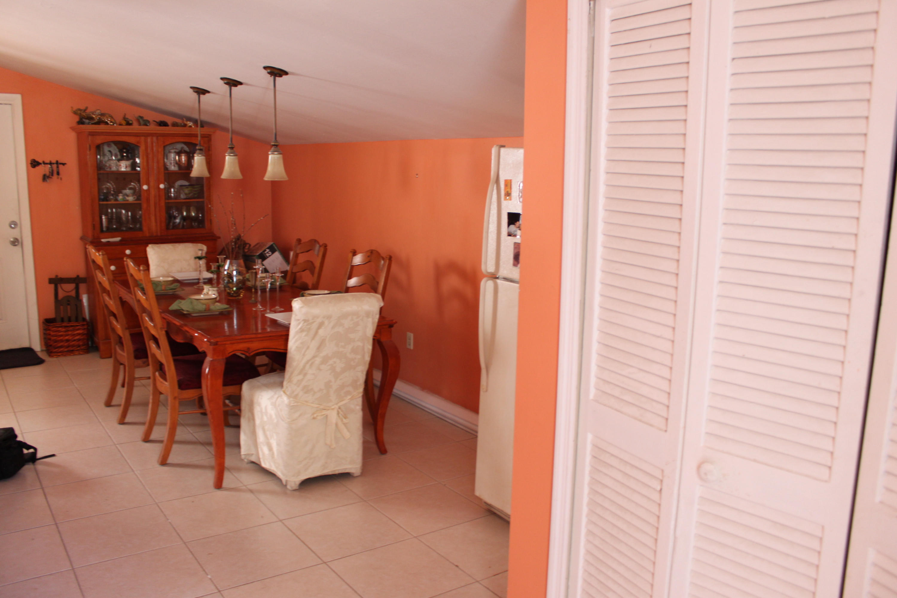 121 5th Street Jupiter, FL 33458 - Photo 9 of 34 IMG_5659