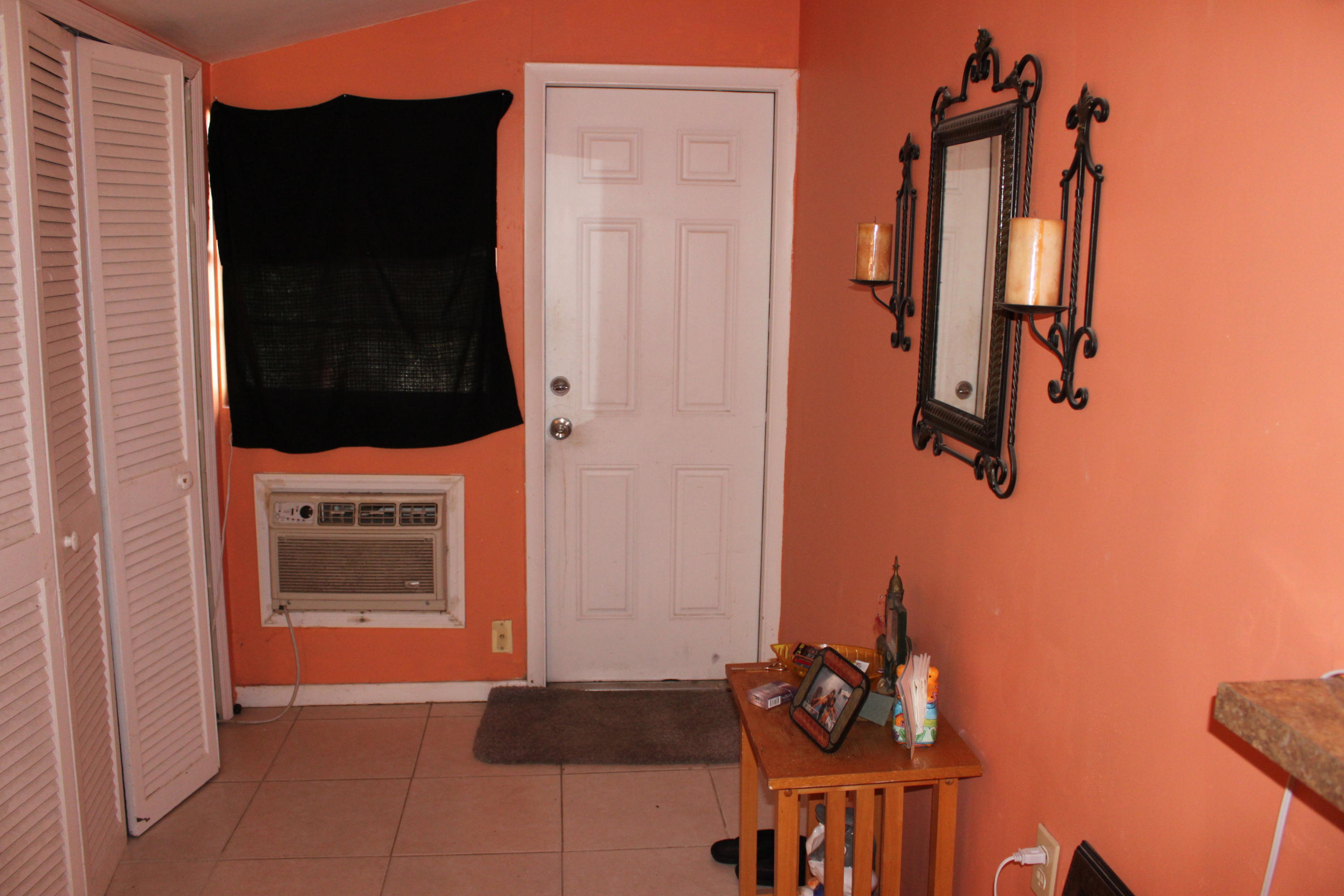 121 5th Street Jupiter, FL 33458 - Photo 10 of 34 IMG_5622