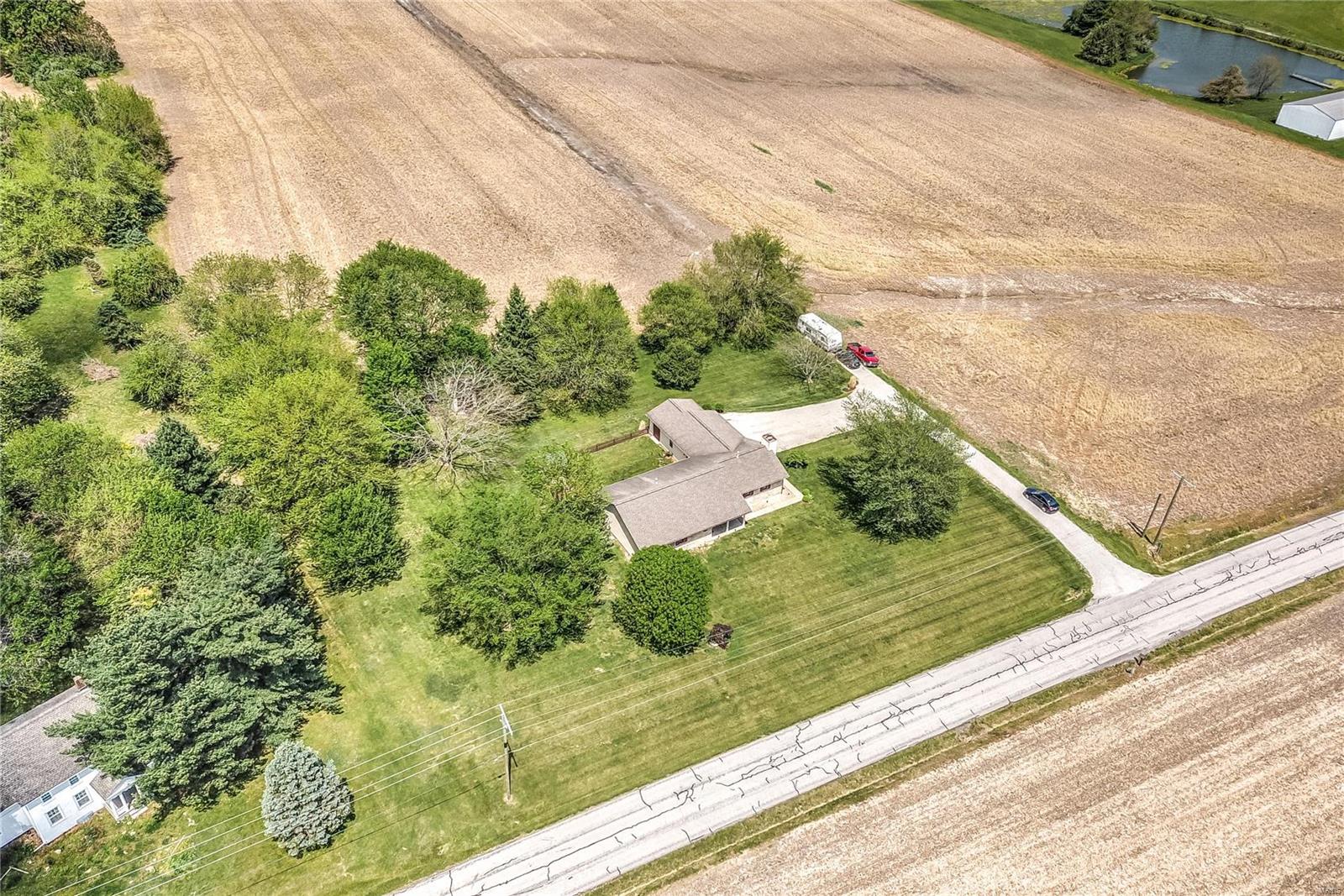 8433 Old Lebanon Troy Road Troy, IL 62294 - Photo 15 of 35 Gallery Image 15