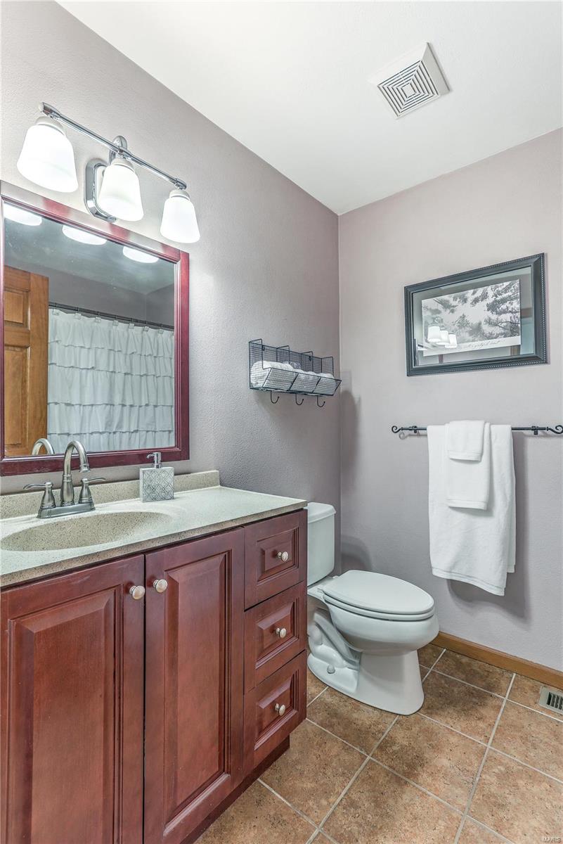 8433 Old Lebanon Troy Road Troy, IL 62294 - Photo 29 of 35 Gallery Image 29