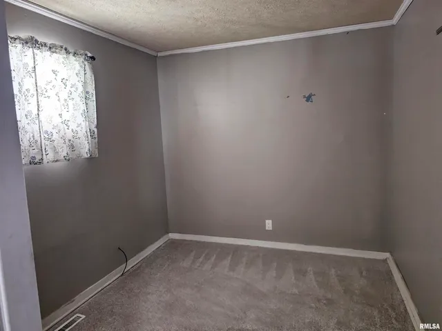 $49,900 | 1222 Midway Court, Marion, IL 62959