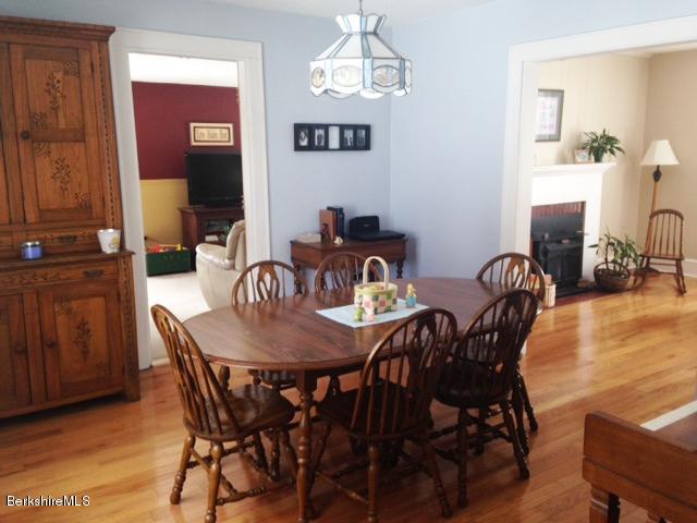 24 Ridgeway Avenue Pittsfield, MA 01201 - Photo 9 of 21 Dining Room