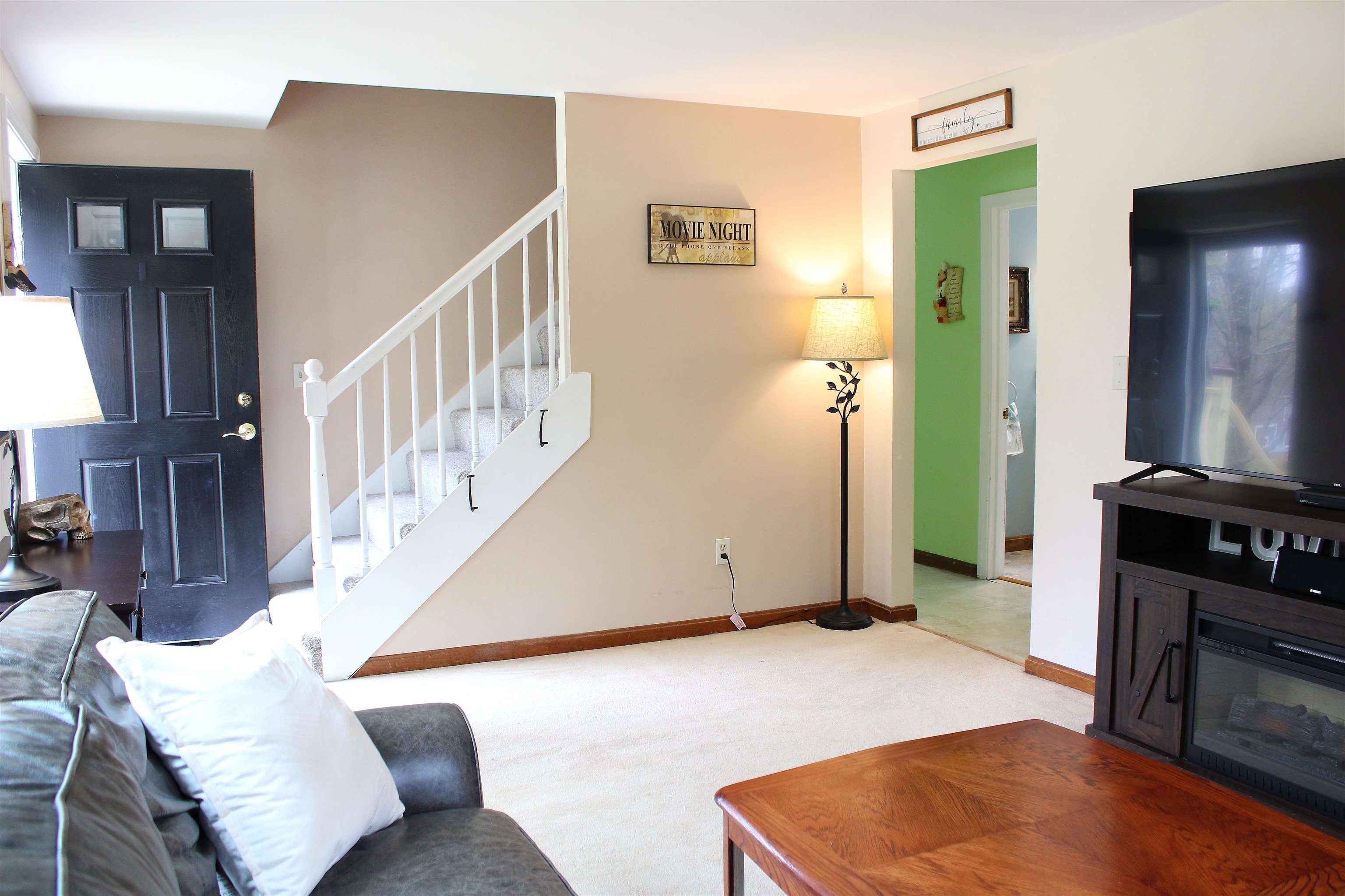75 Tsienneto Road Derry, NH 03038 - Photo 20 of 23