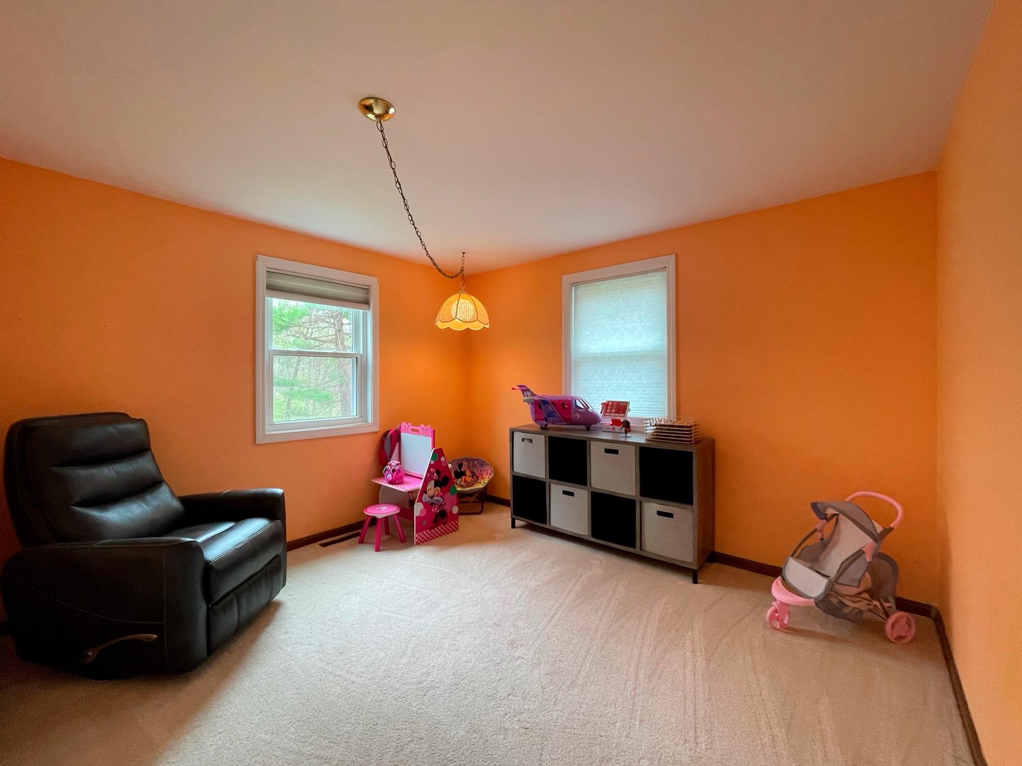 75 Tsienneto Road Derry, NH 03038 - Photo 6 of 23